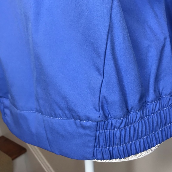 Nike Track Jacket Light Blue Size 12-14 - Picture 6 of 8